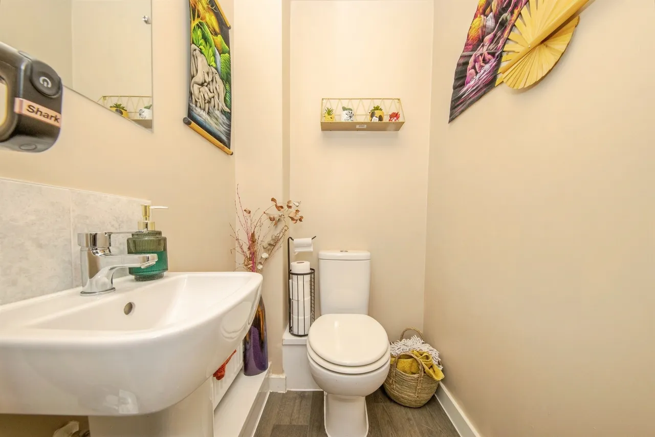 Stowmarket Road, Great Blakenham, Ipswich, photo 9