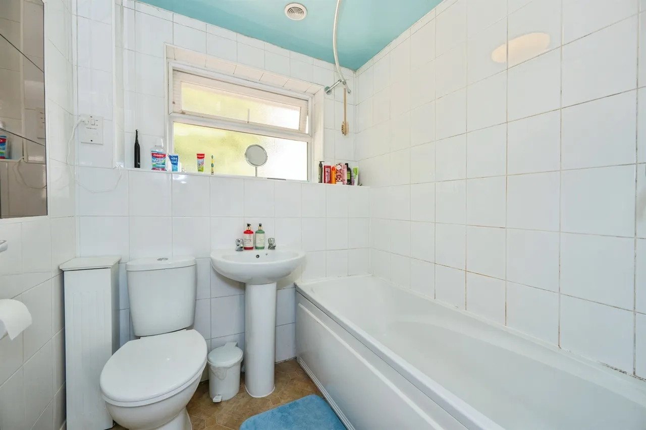 Fairwood Drive, Alvaston, DE24, photo 12