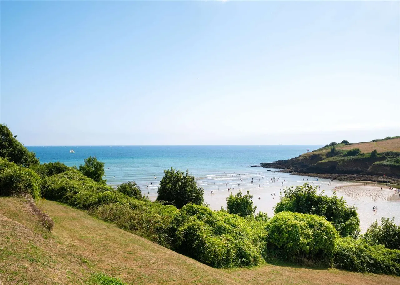 Maenporth, Falmouth, Cornwall, TR11 5HN, photo 6