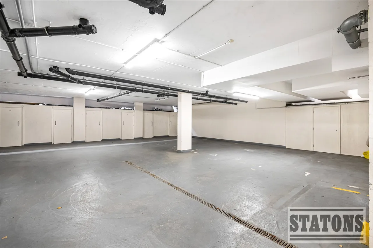 Uplands Park Road, Enfield, EN2 7PG, photo 18