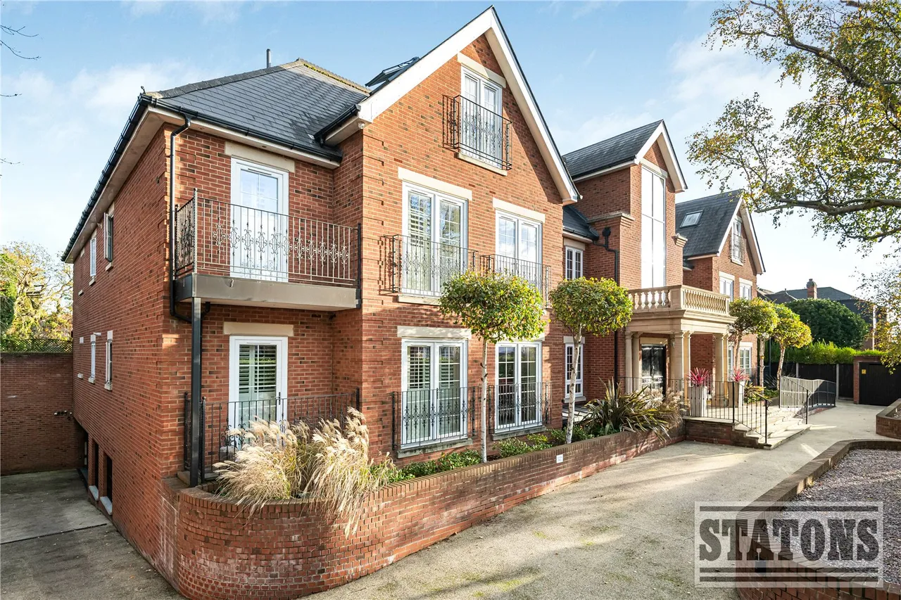 Uplands Park Road, Enfield, EN2 7PG, photo 19