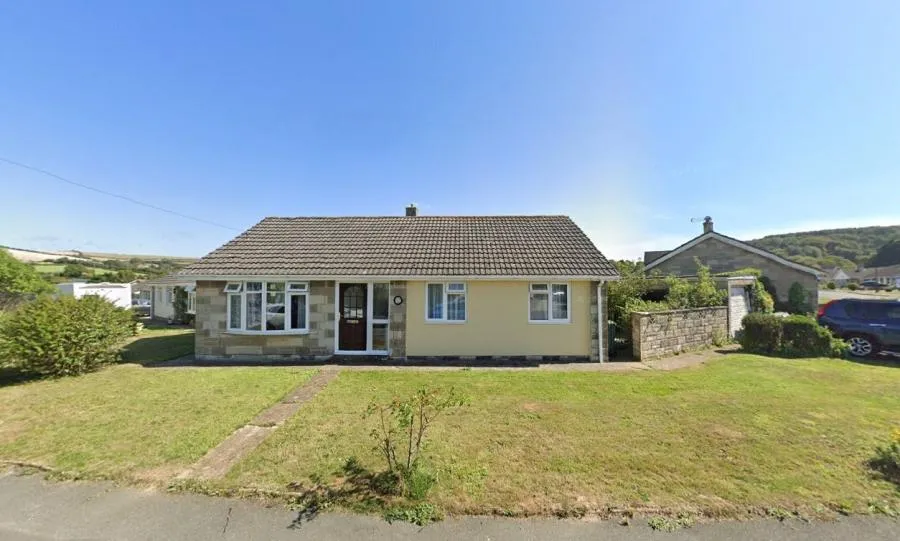 3 bed house for sale, Bannock Road, Whitwell, PO38