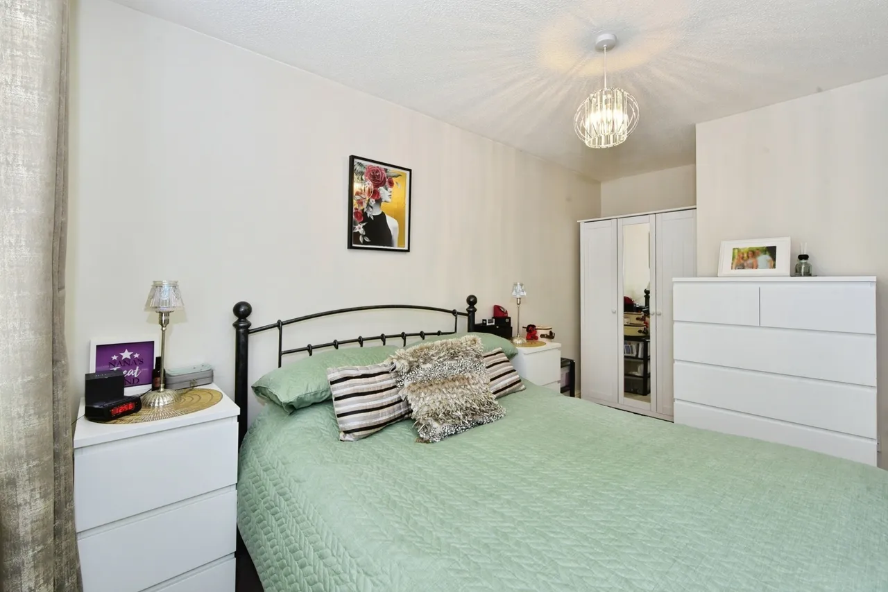Deepwell Avenue, Halfway, Sheffield, S20, photo 10