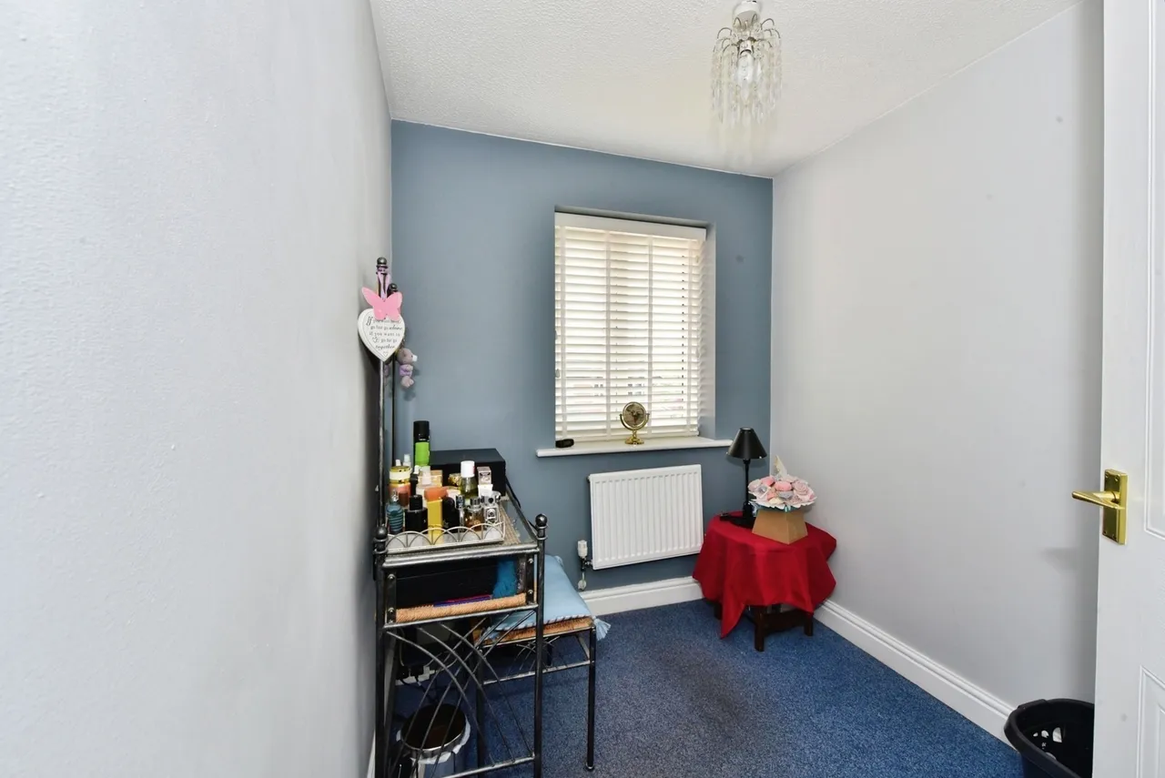 Deepwell Avenue, Halfway, Sheffield, S20, photo 12