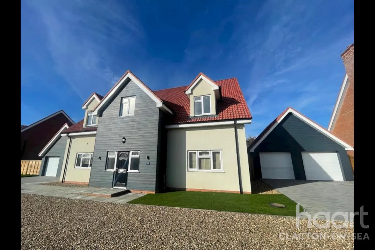 5 bed house to rent, Stone Green Road, CO16