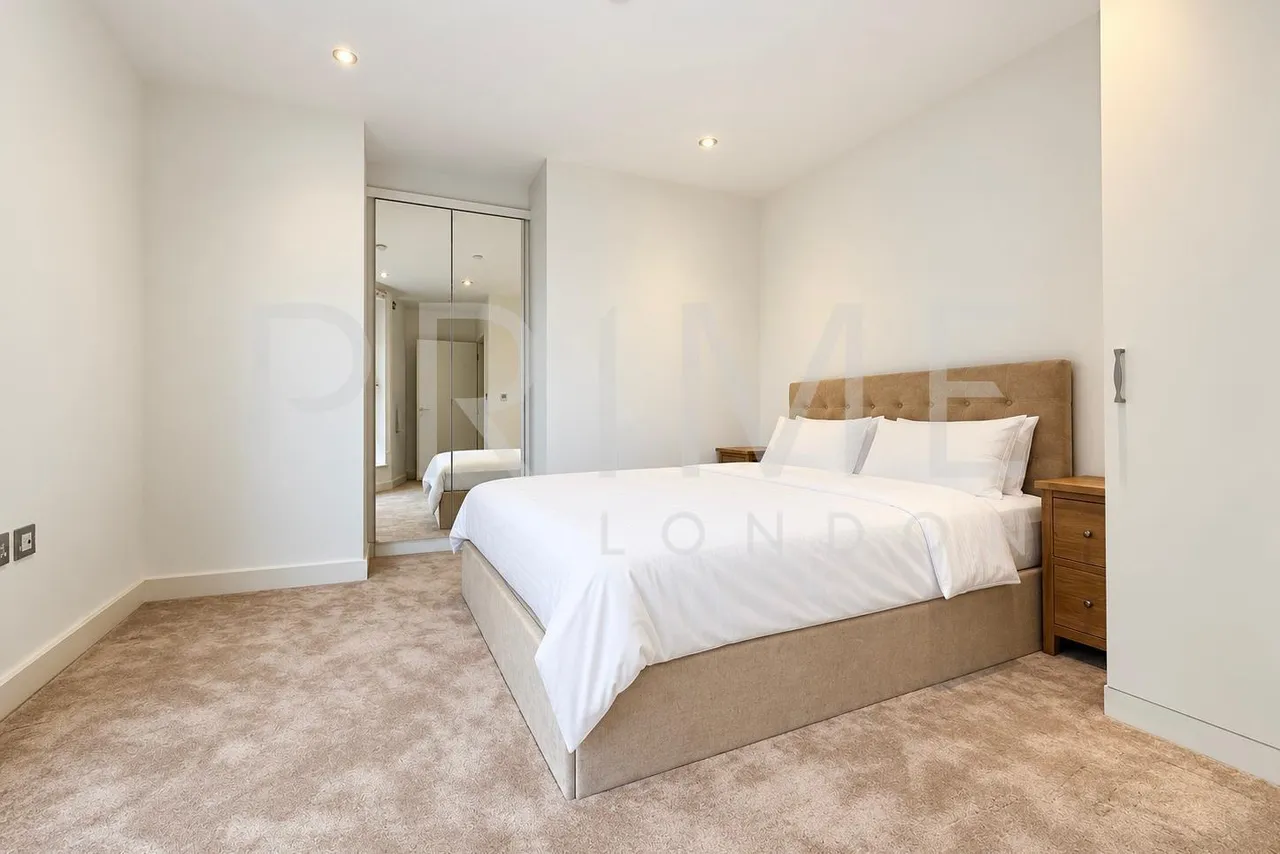 Lambeth High Street, London, SE1, photo 6