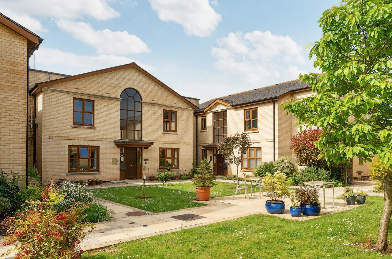 Parsonage Court, Bishops Hull, TA1, photo 10