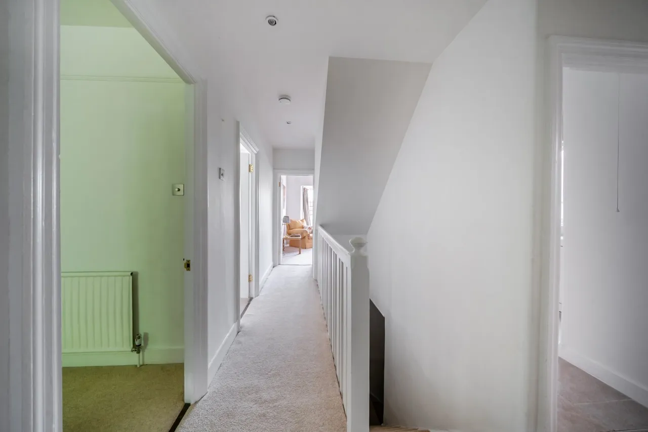 Lynton Road, Acton, London, W3, photo 8