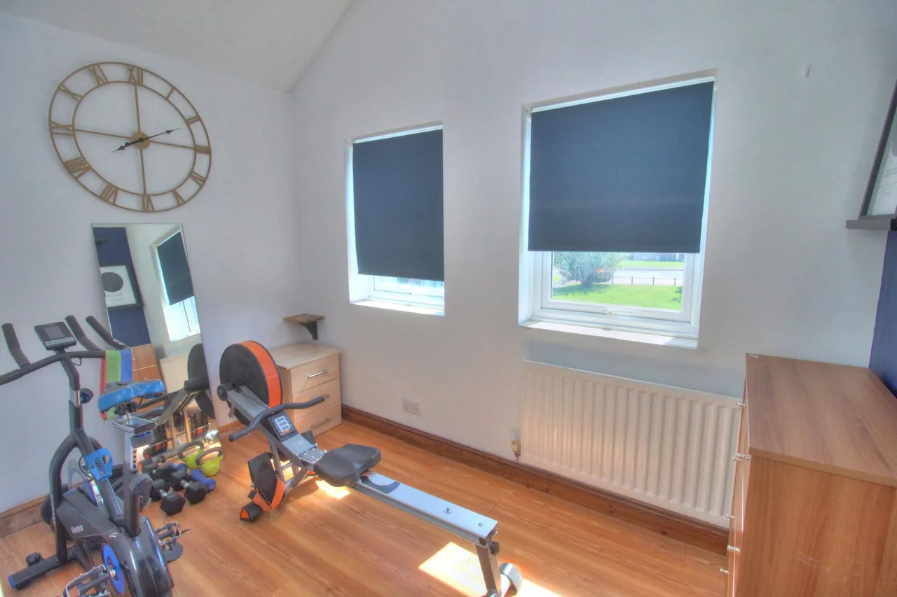 Simonside Crescent, Morpeth, NE65, photo 32