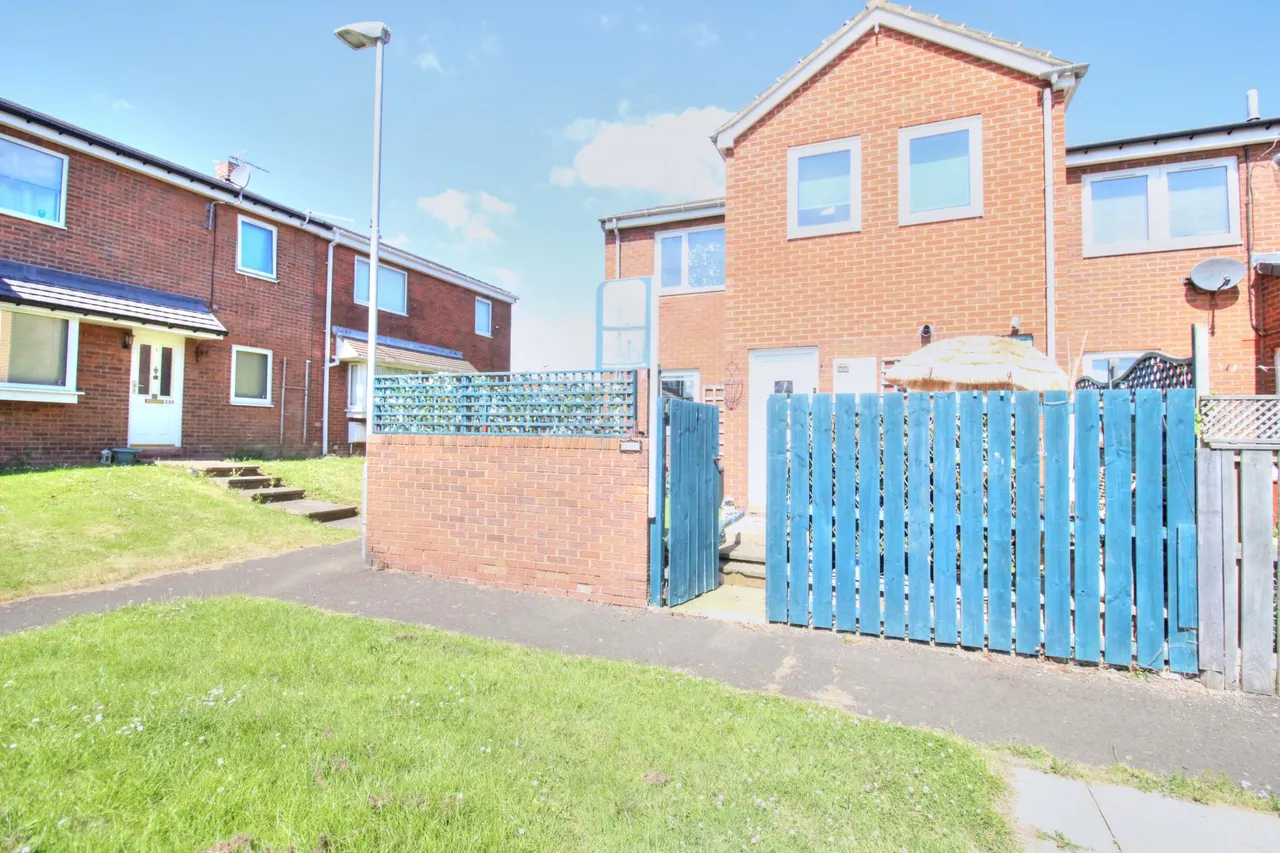 Simonside Crescent, Morpeth, NE65, photo 42