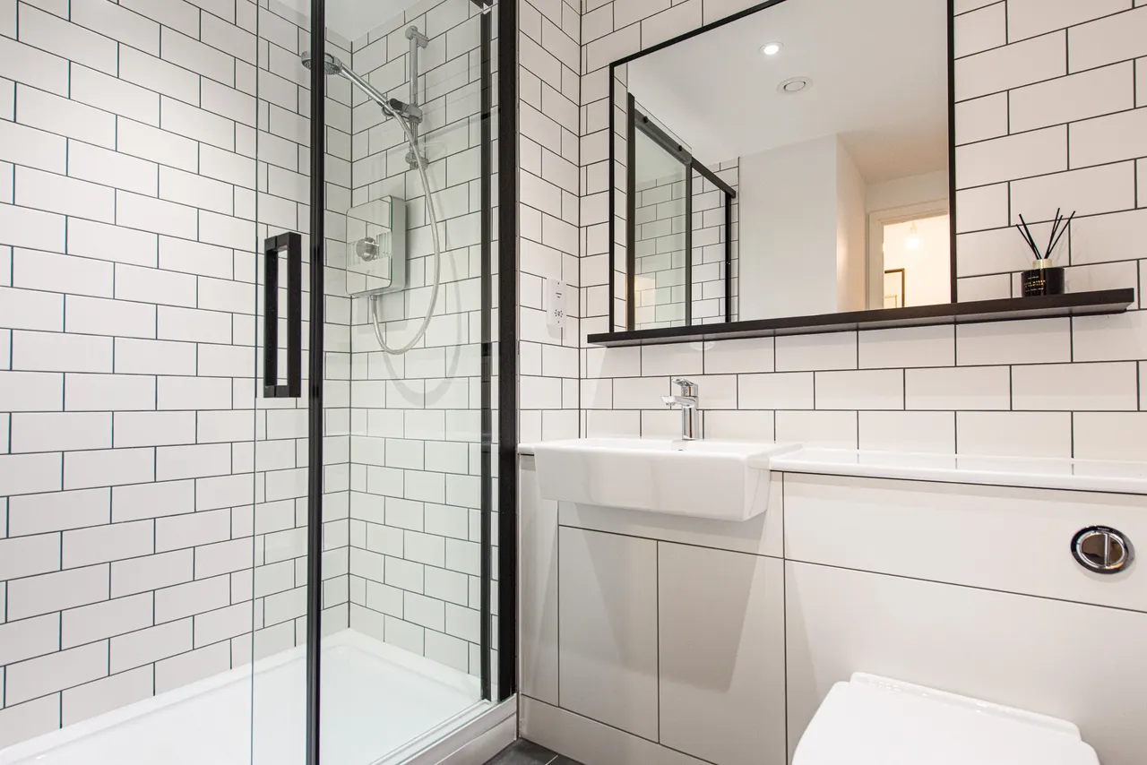 Flat 13, Farington House, 8 East Drive, London, photo 5