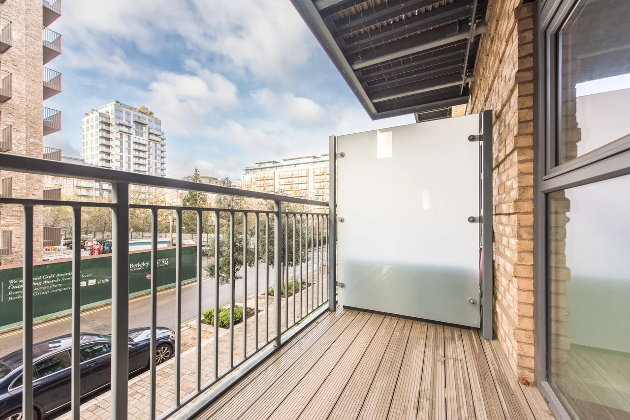 Flat 13, Farington House, 8 East Drive, London, photo 6