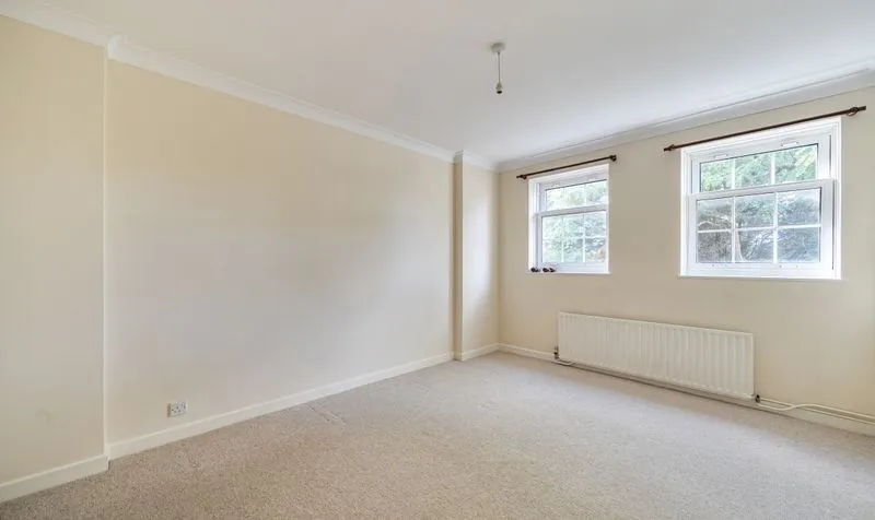 Ashley Road, Epsom, KT18, photo 11