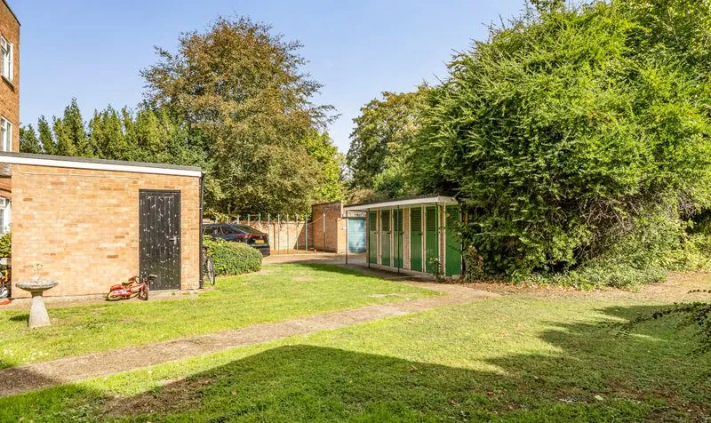 Ashley Road, Epsom, KT18, photo 19