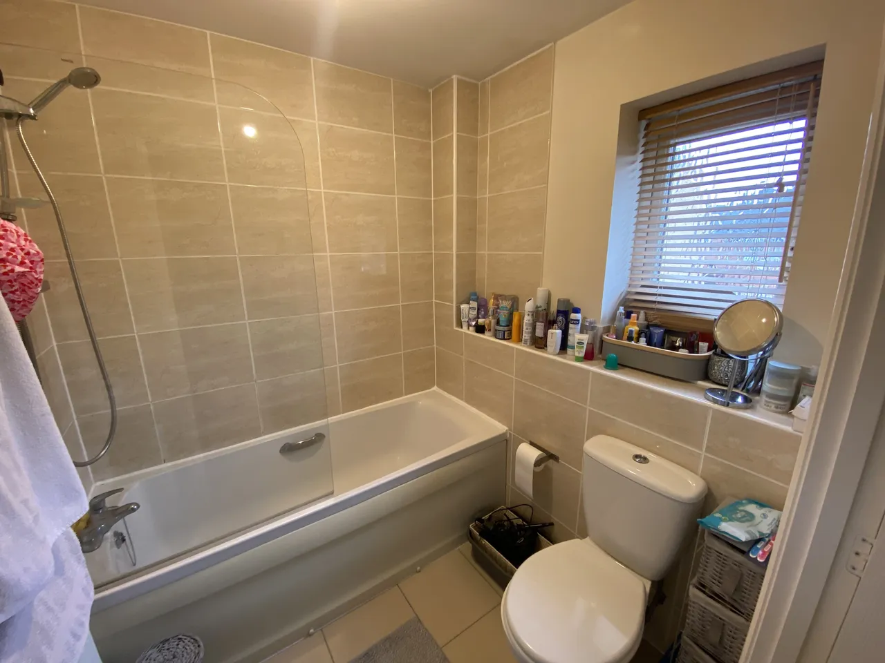 Fieldfare Close, NN18, photo 13