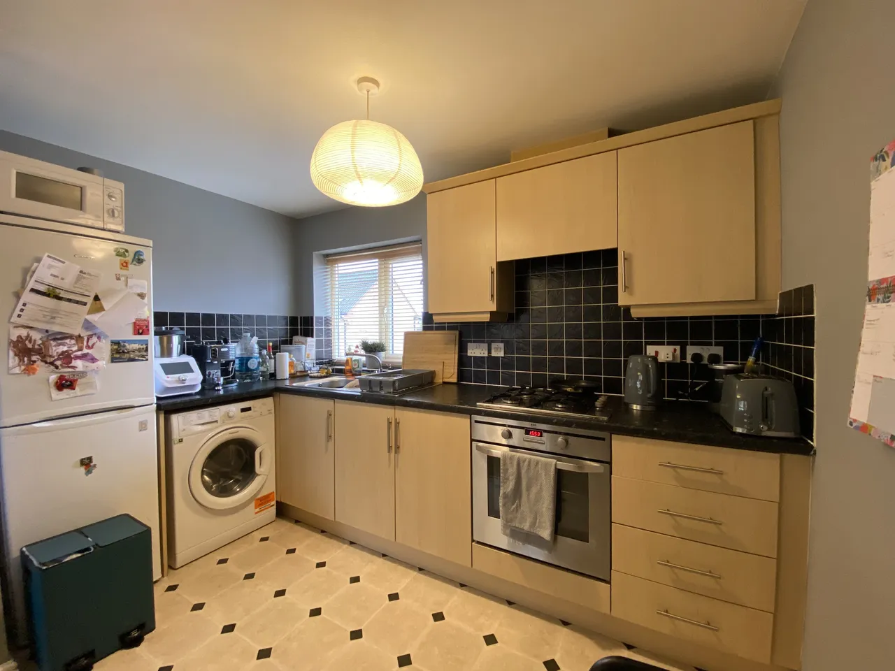 Fieldfare Close, NN18, photo 6