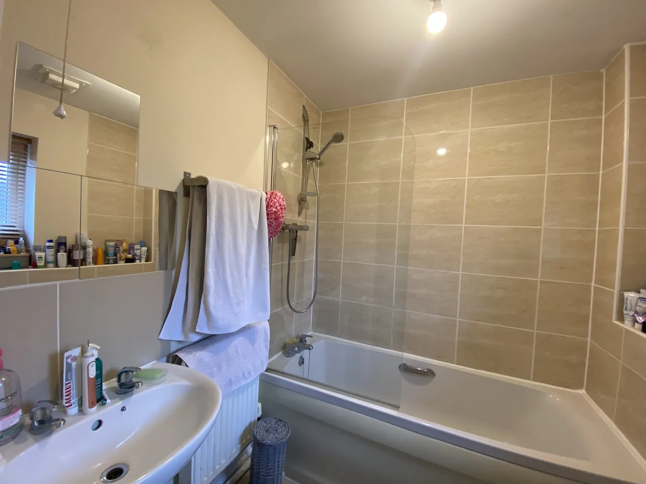 Fieldfare Close, NN18, photo 12