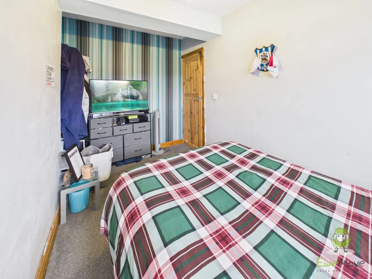 Ealand Road, Batley, WF17, photo 18
