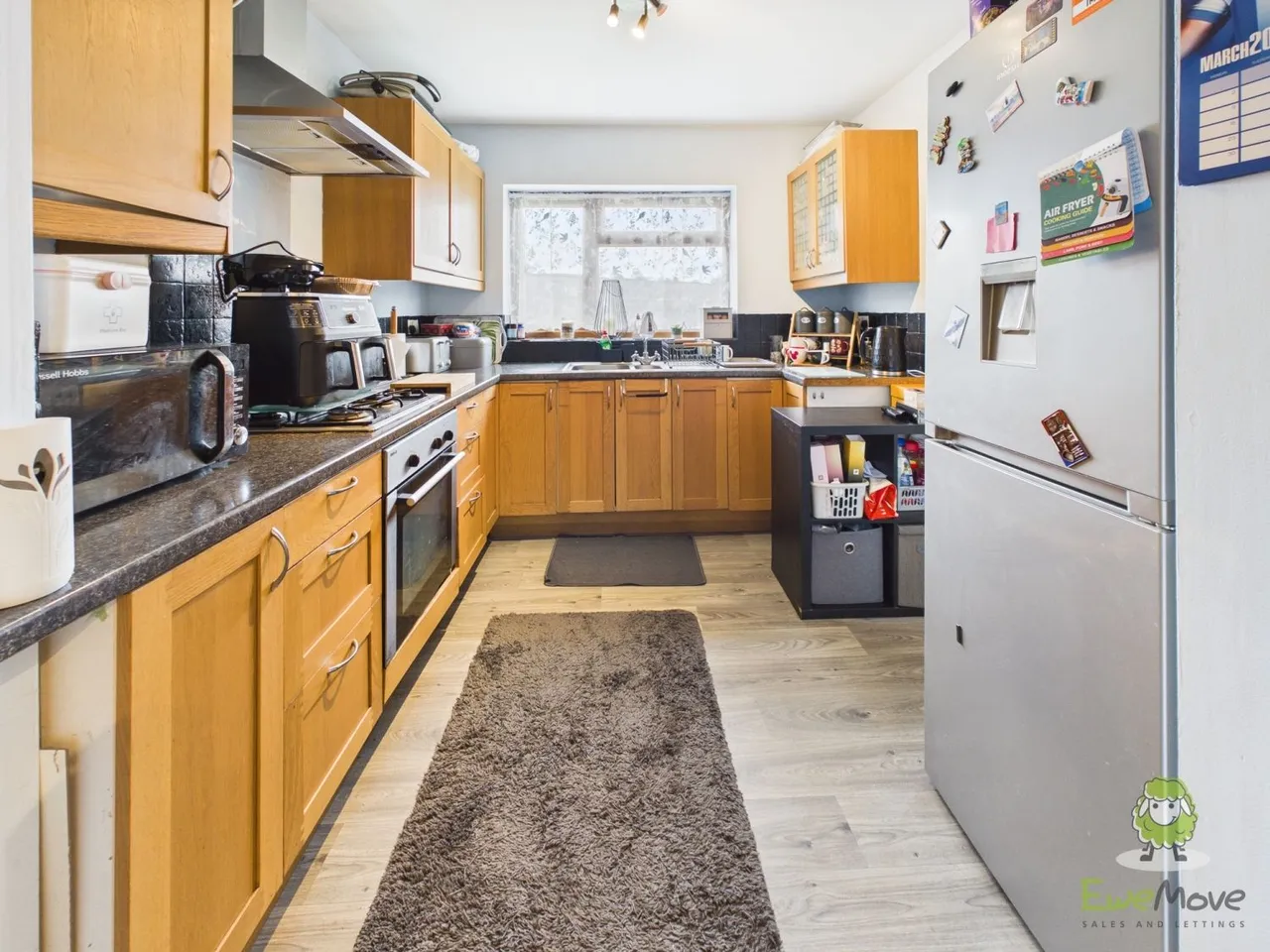 Ealand Road, Batley, WF17, photo 8
