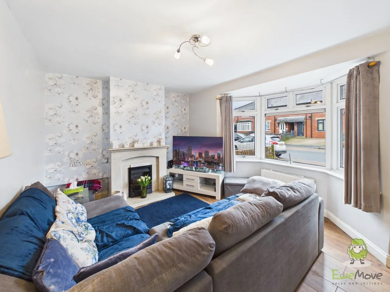 Ealand Road, Batley, WF17, photo 3
