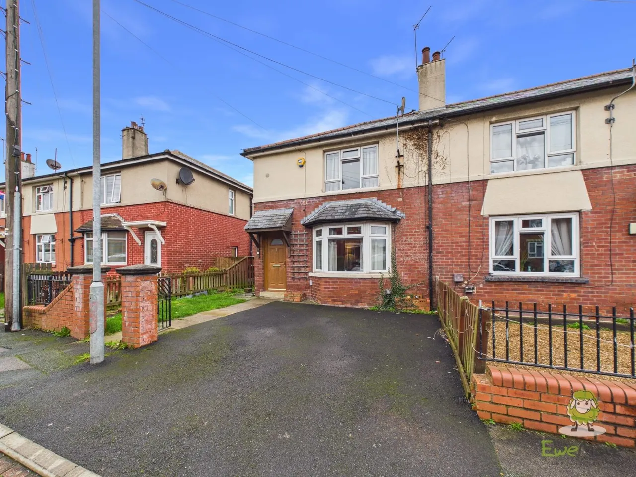 Ealand Road, Batley, WF17, photo 21
