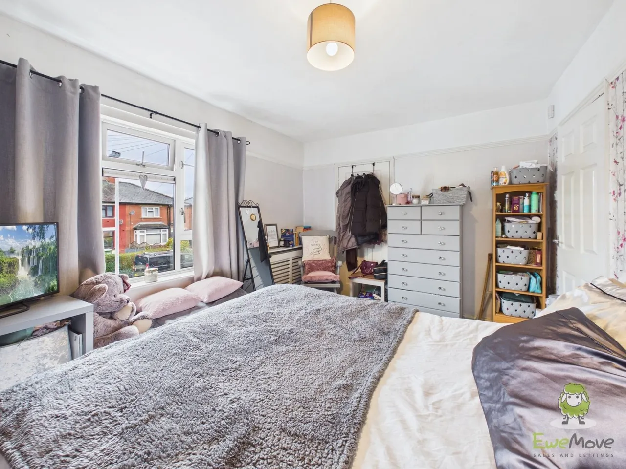 Ealand Road, Batley, WF17, photo 14