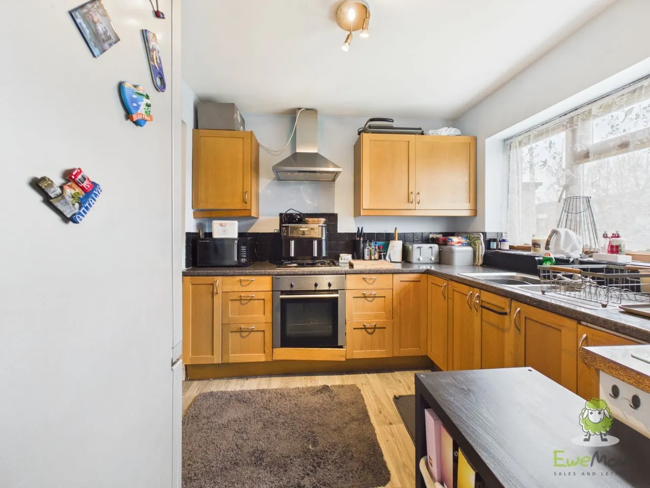 Ealand Road, Batley, WF17, photo 2