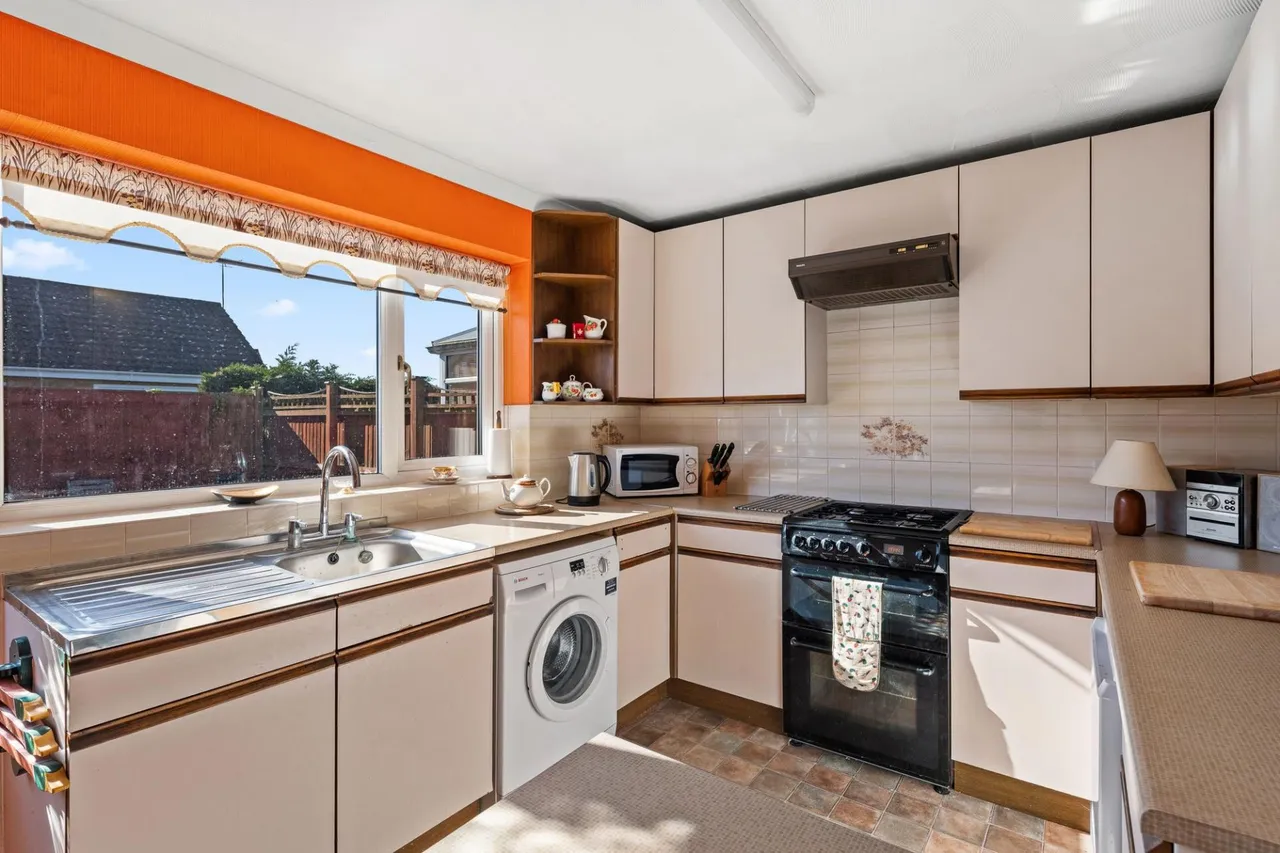Storeys Lane, Burgh Le Marsh, PE24, photo 7
