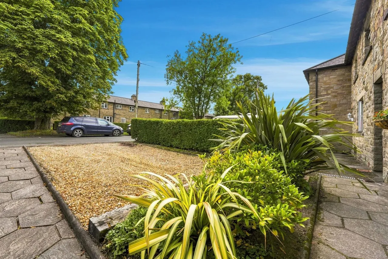 Kingsway, Bollington, photo 24