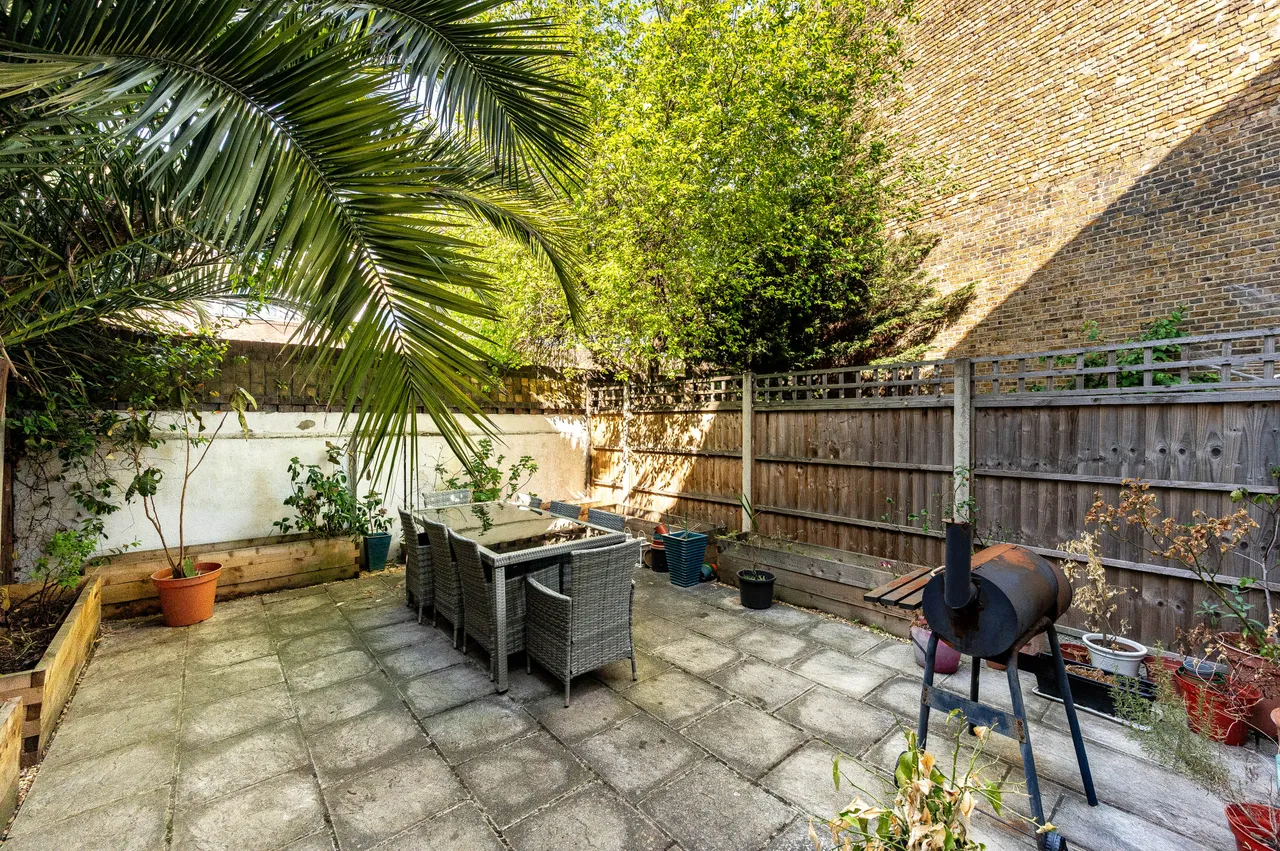 3 Robinscroft Mews, London, photo 8