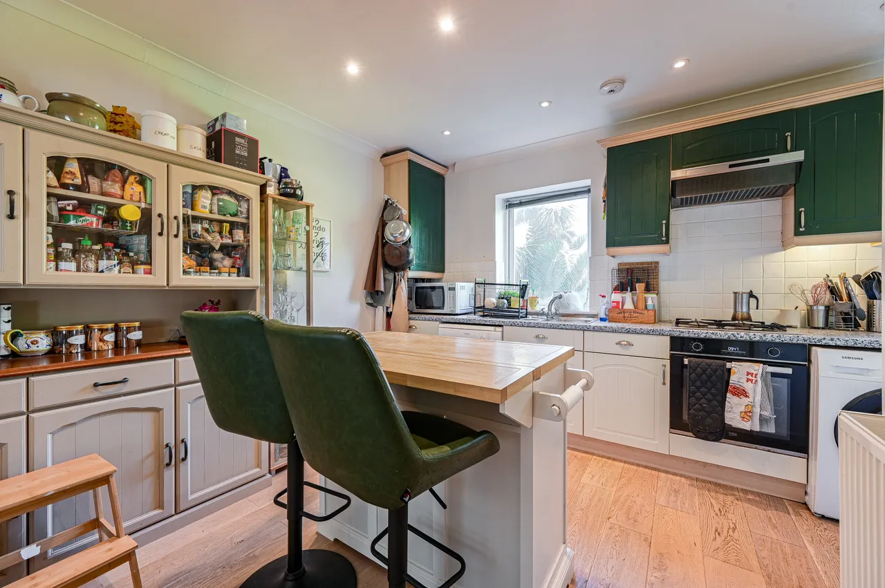 3 Robinscroft Mews, London, photo 10