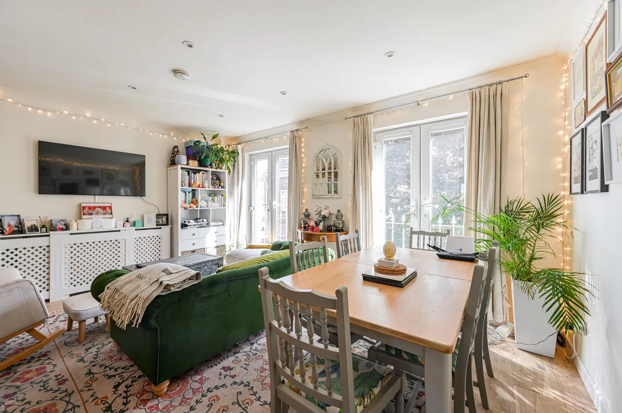 3 Robinscroft Mews, London, photo 3