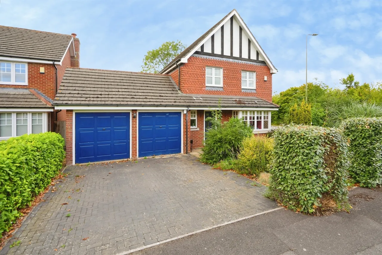 4 bed house for sale, Mably Grove, Wantage, OX12