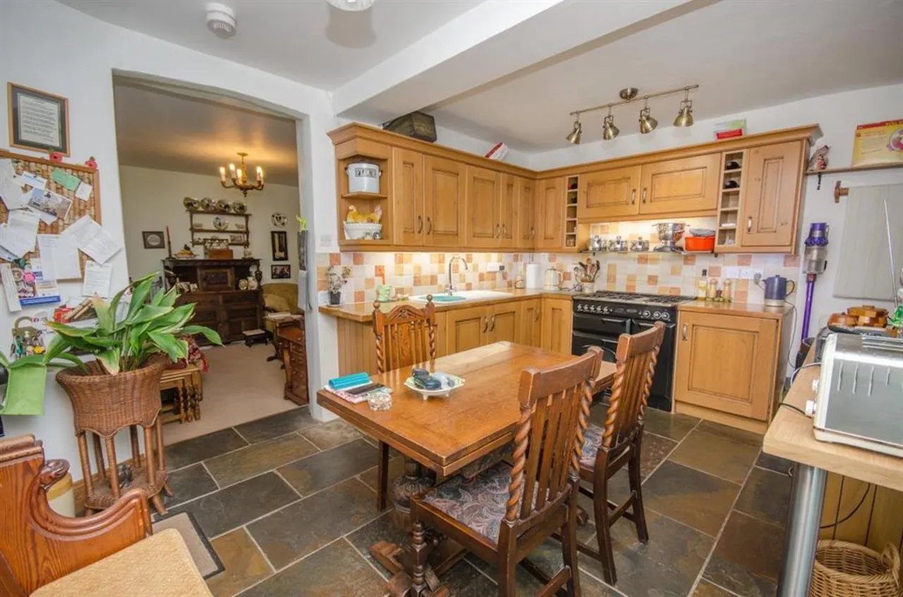 Buckingham Place, Downend, Bristol, BS16 5TN, photo 8