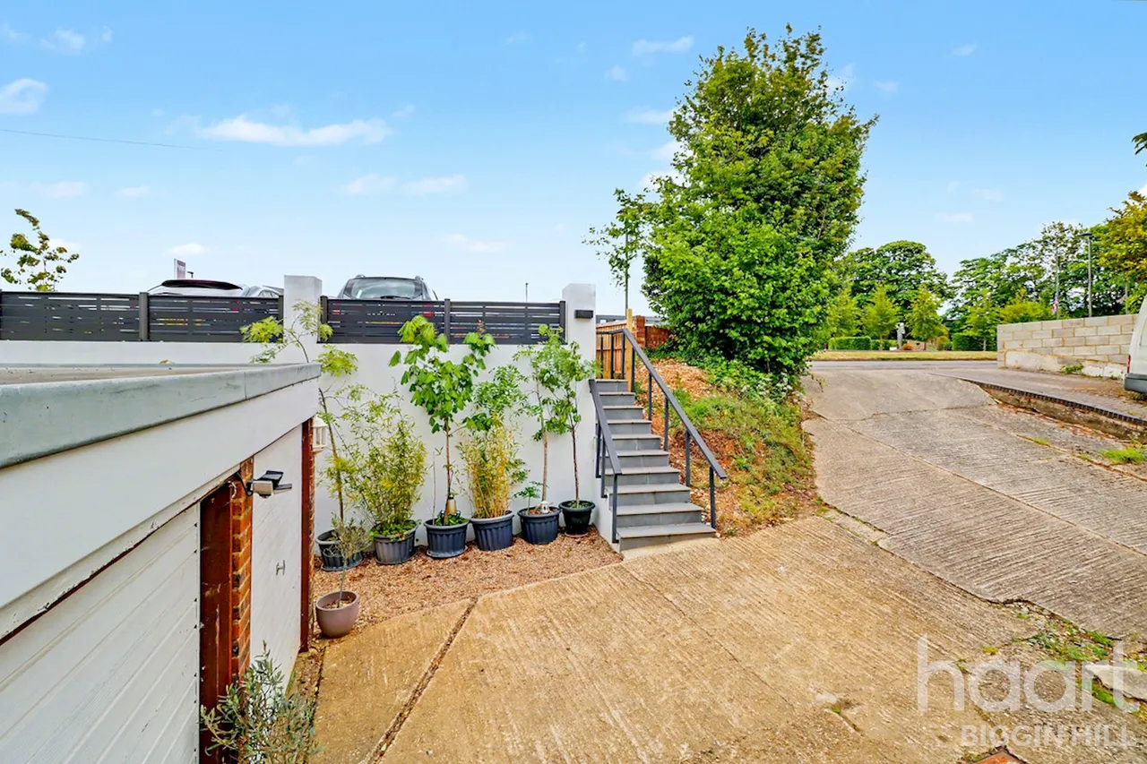 Main Road, Biggin Hill, TN16, photo 11