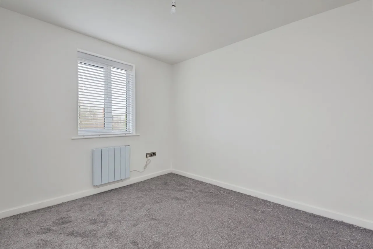 Hawthorn Road, Sutton Leach, WA9, photo 17