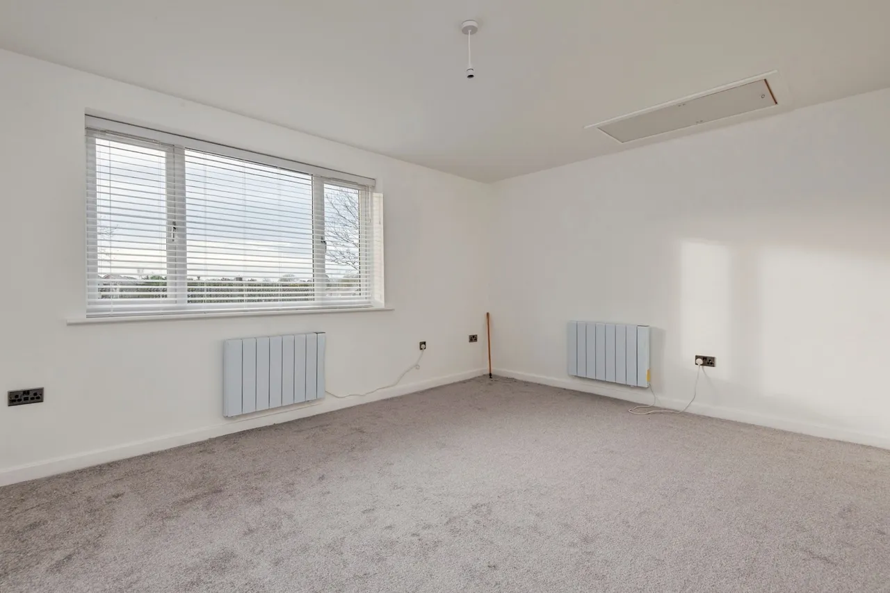 Hawthorn Road, Sutton Leach, WA9, photo 14