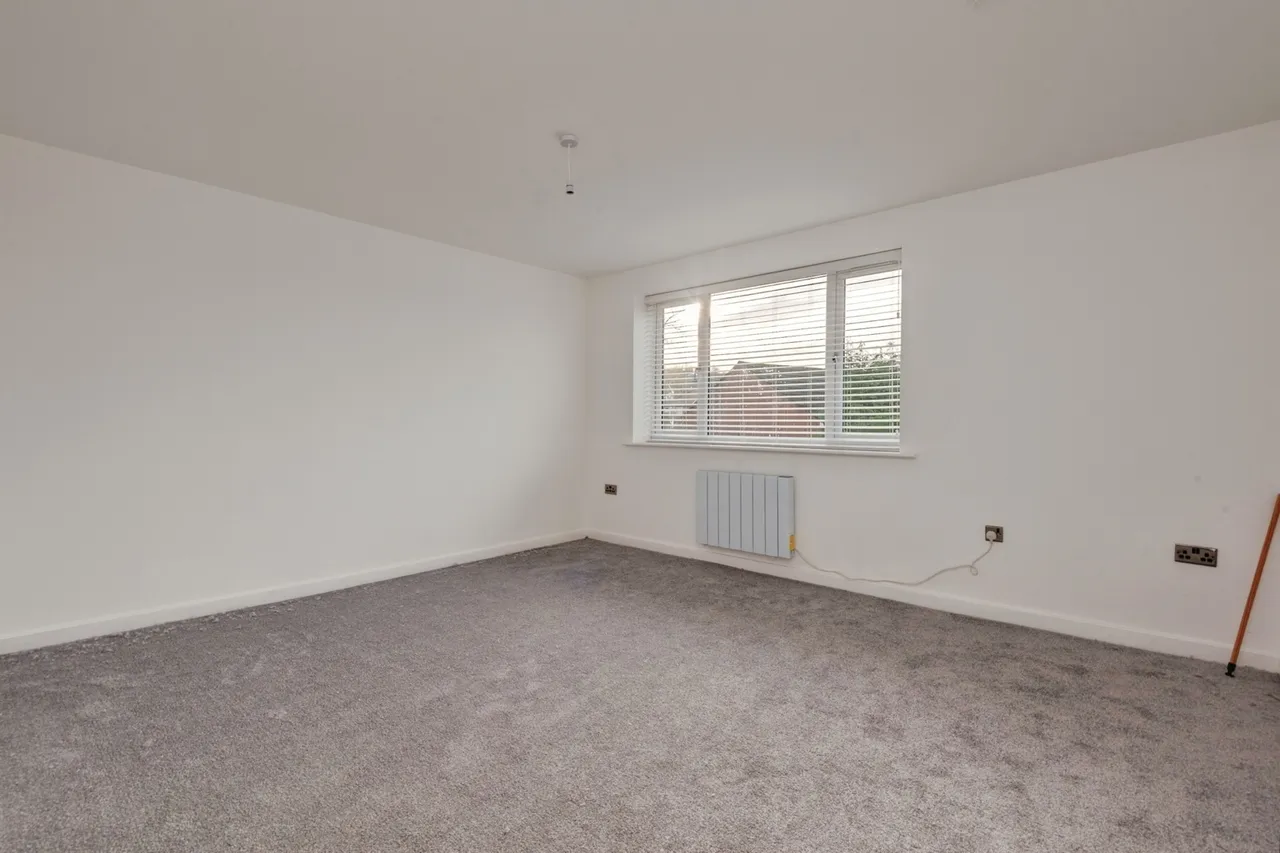 Hawthorn Road, Sutton Leach, WA9, photo 15