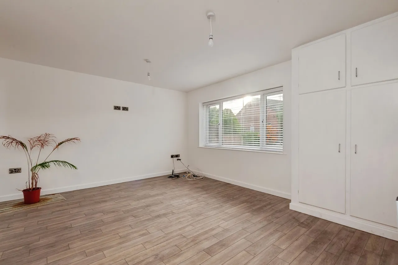 Hawthorn Road, Sutton Leach, WA9, photo 10