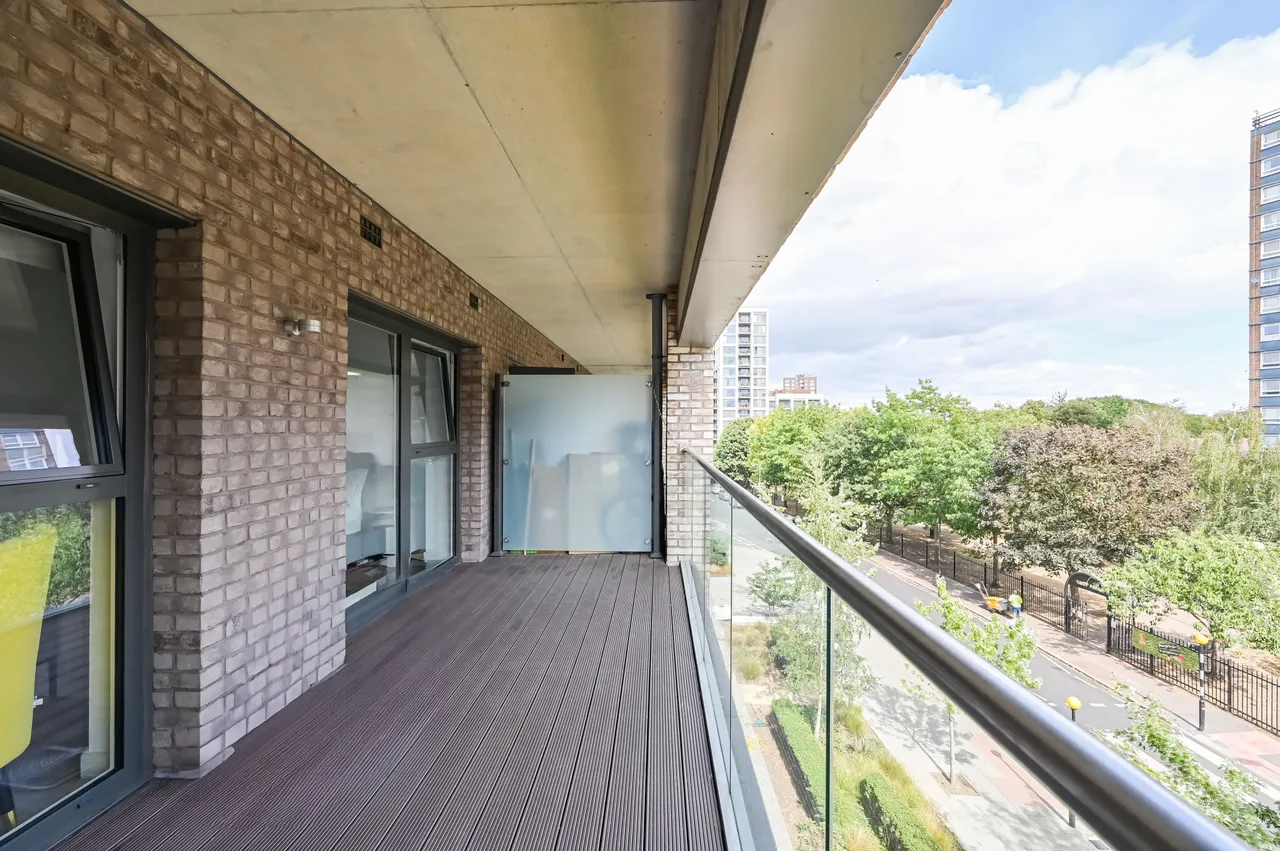Flat 21, Lyall House, 2 Shipbuilding Way, London, photo 12