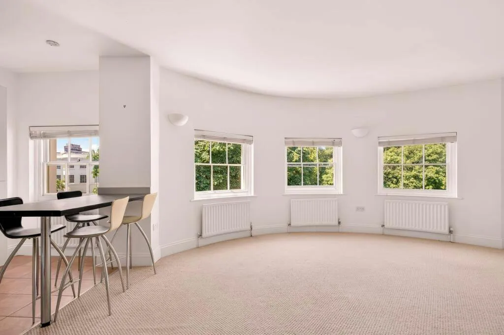 Alexander Terrace, Worthing, BN11, photo 2