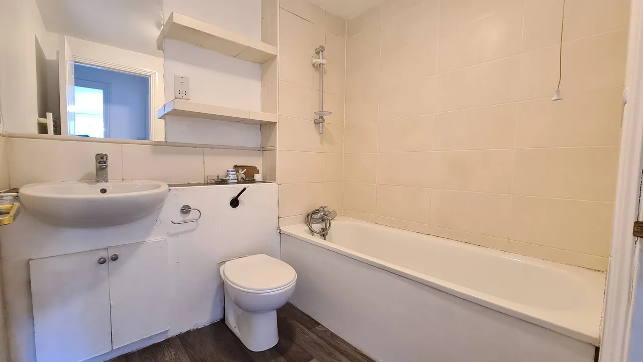 Wilkinson House, Draymans Way, Isleworth, photo 5