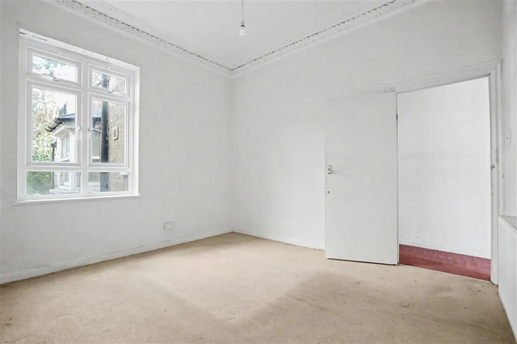 Elms Crescent, CLAPHAM, photo 6