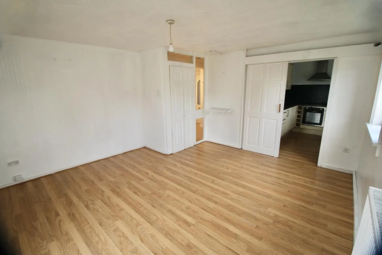 Cedar Road, Cumbernauld, G67 3AT, photo 3