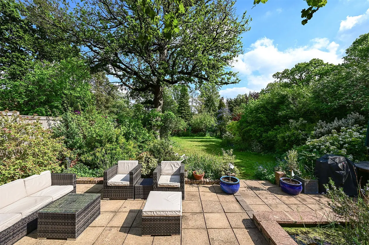 Kent Road, Fleet, Hampshire, GU51 3AH, photo 4