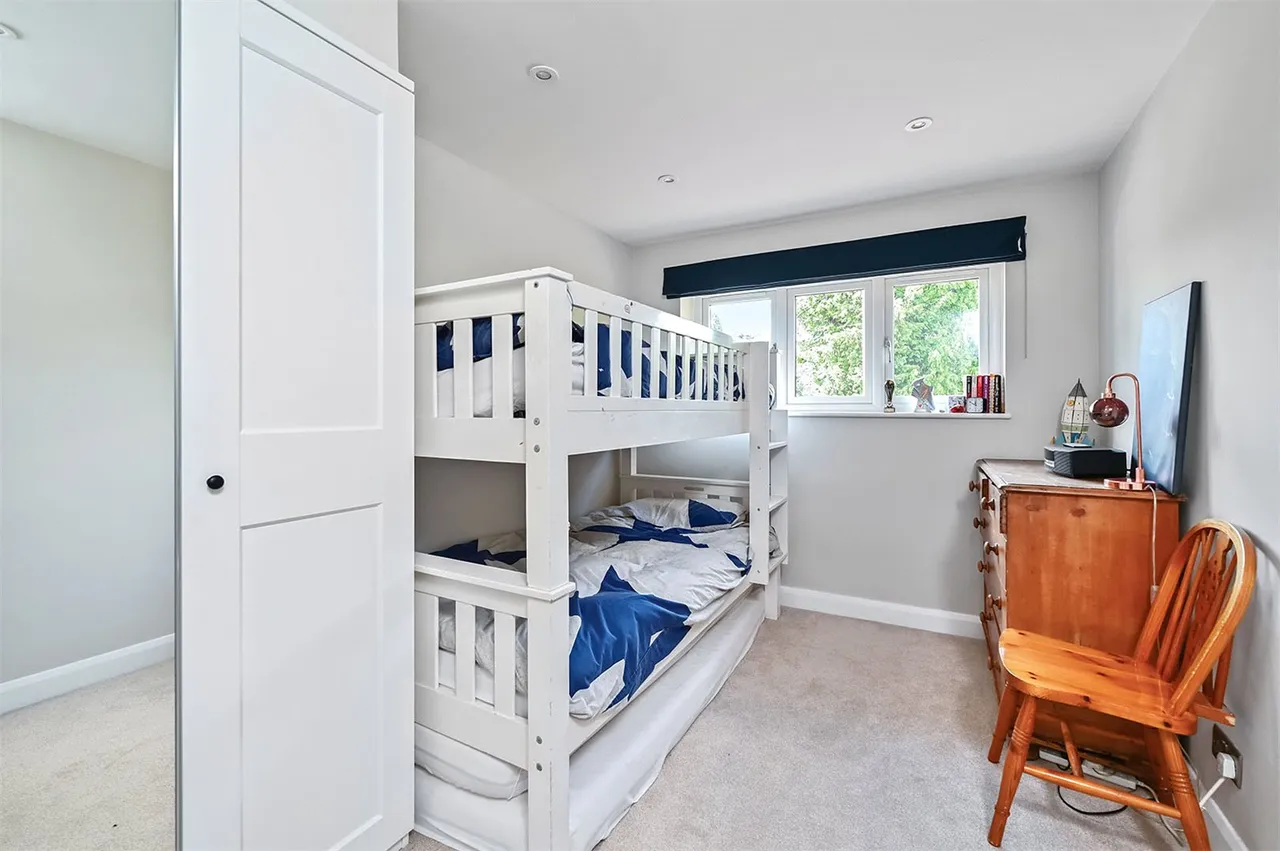 Kent Road, Fleet, Hampshire, GU51 3AH, photo 11