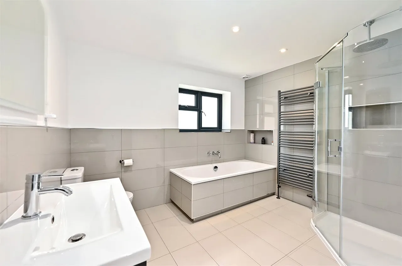 Kent Road, Fleet, Hampshire, GU51 3AH, photo 6