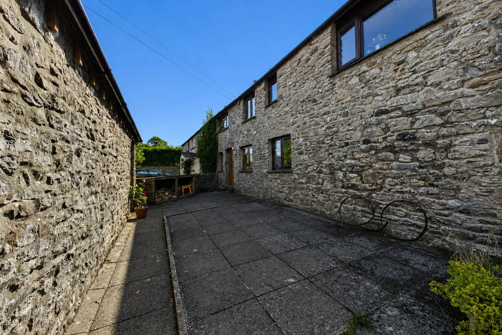 High House Barn, Woodhouse, LA7, photo 24