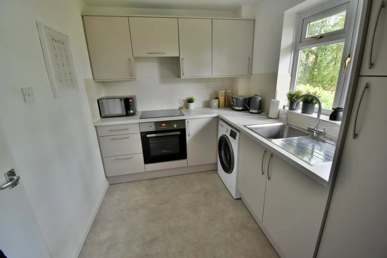 Forest Edge, BH22, photo 3