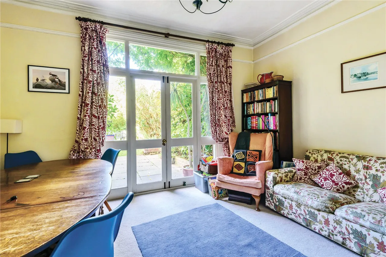 College Road, Isleworth, TW7 5DR, photo 4